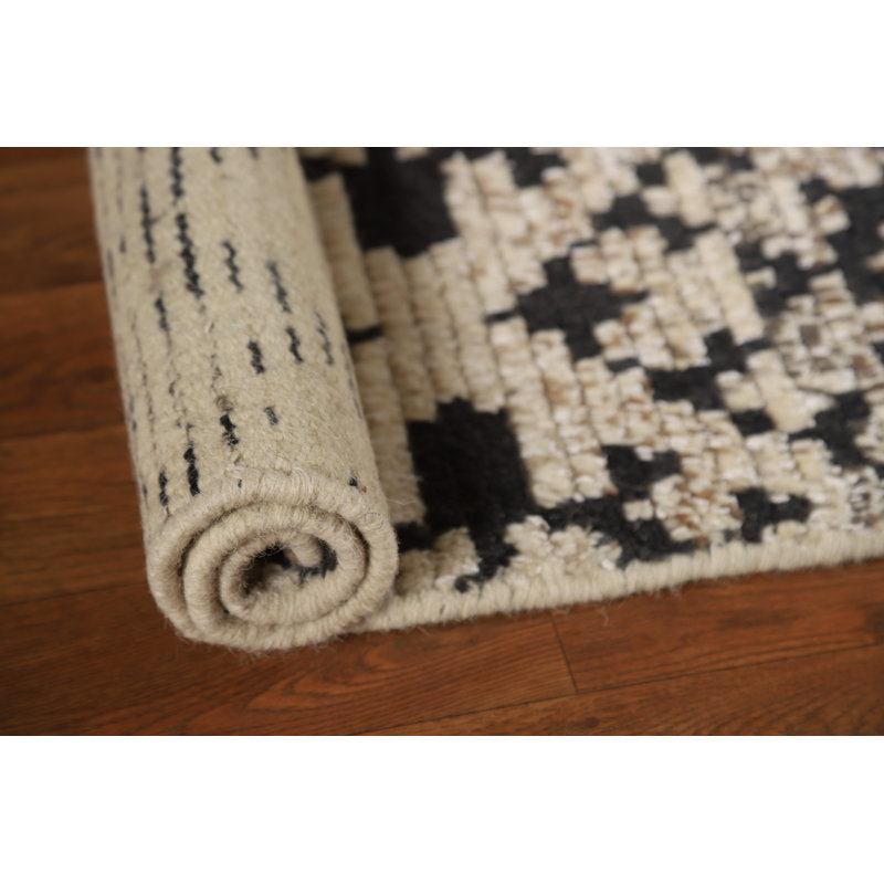 Geometric Wool Moroccan Indian Rug 2x3