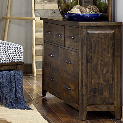 Everton 7-Drawer Dresser & Mirror