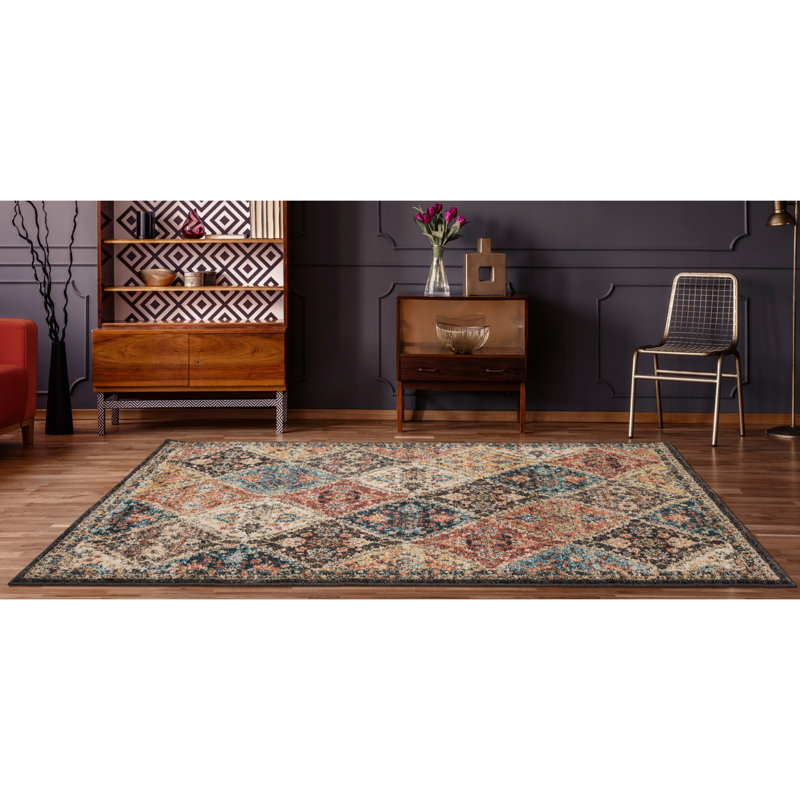 Summertown Synthetic Geometric Indoor Rug, Runner 2'7" x 7'2"