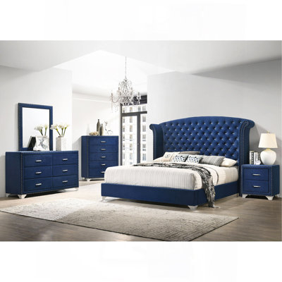 Kennedy  4-Piece  Bedroom Set