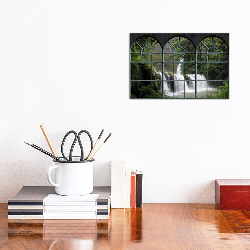 Vue de la fenêtre de la cascade - reproduction de photo, H 8 po x l 12 po x P 0,75 po, Toile tendue