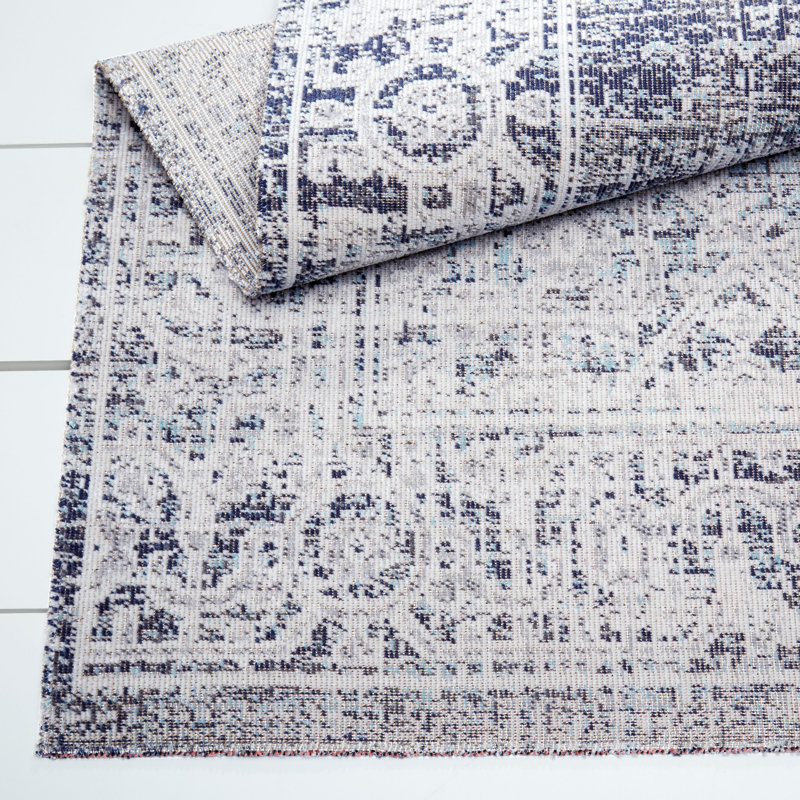 Navy Blue and Ivory Medallion Indoor/Outdoor Area Rug
