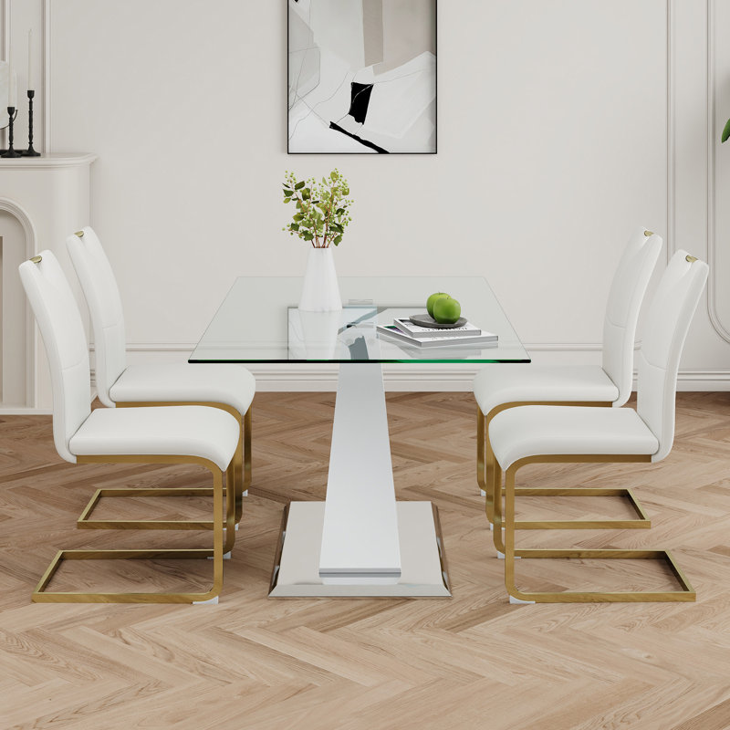 Table en verre de style moderne