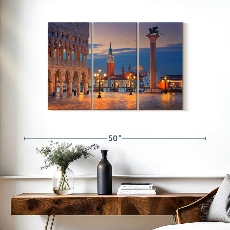 Sebbie Piazza San Marco matin, H 24 po x l 38 po