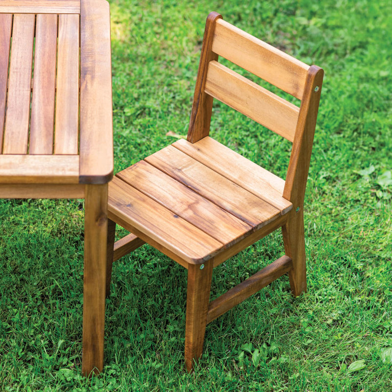 Table carrée et chaises d'extérieur Acadia