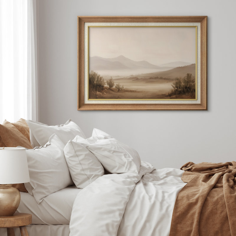 «Minimal Beige Misty Mountain Landscape», reproduction d'art sur papier encadrée, H 26 po x l 36 po, Natural Premium Frame