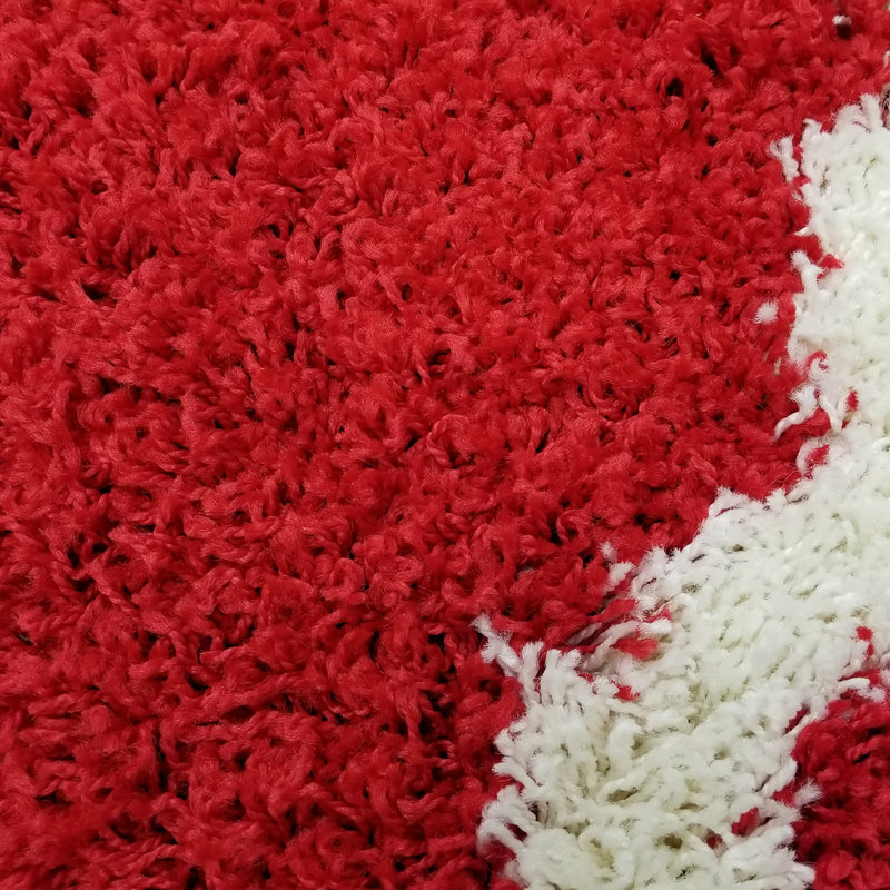 Tapis à poil long rouge / blanc Anie, Rectangle 3 pi 3 po x 4 pi 8 po