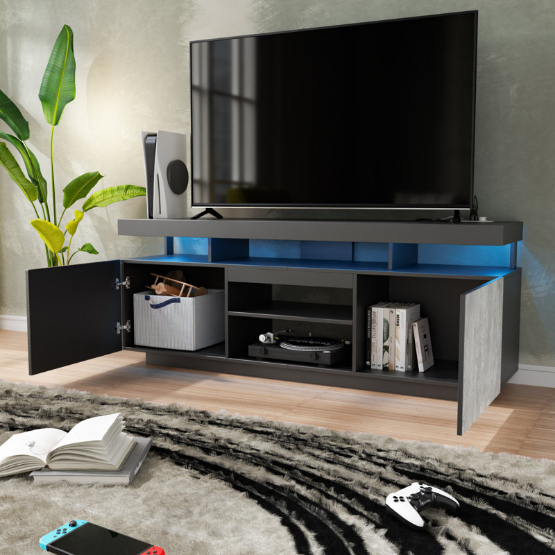 Meuble télé Giess pour téléviseur de 70 po ou moins, centre de divertissement de jeu avec prises et lumières DEL, gris