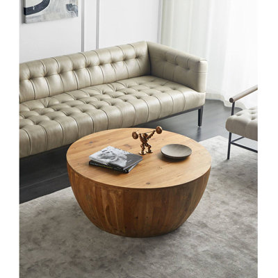 Table basse moderne de style minimaliste rétro