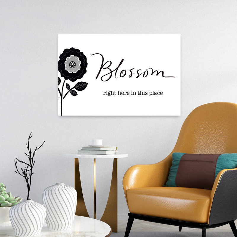 Art contemporain en fleurs, H 24 po x l 16 po