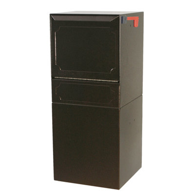 Steel Post Mounted Mailbox