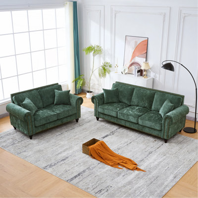 Canapé moderne 3 + 2 places avec accoudoirs roulés, canapé rembourré en chenille avec pieds en bois et garniture cloutée pour le salon, appartement, vert