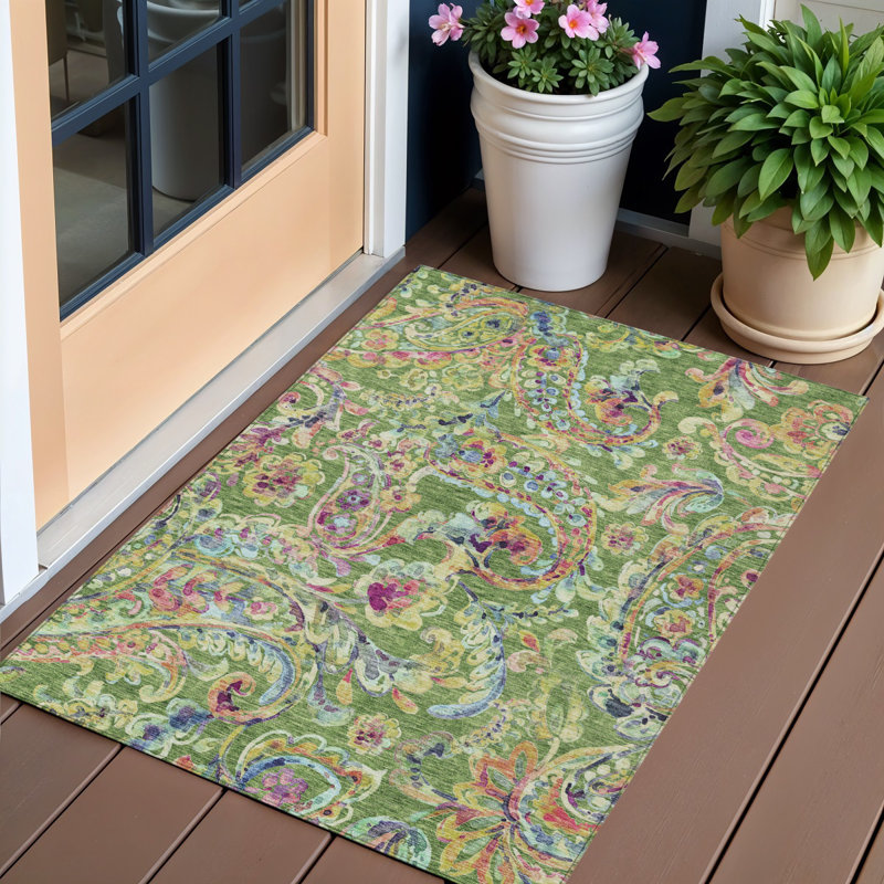 Tapis intérieur / extérieur 3 pi x 5 pi à motif de fougère vert et artichaut lavable HomeRoots