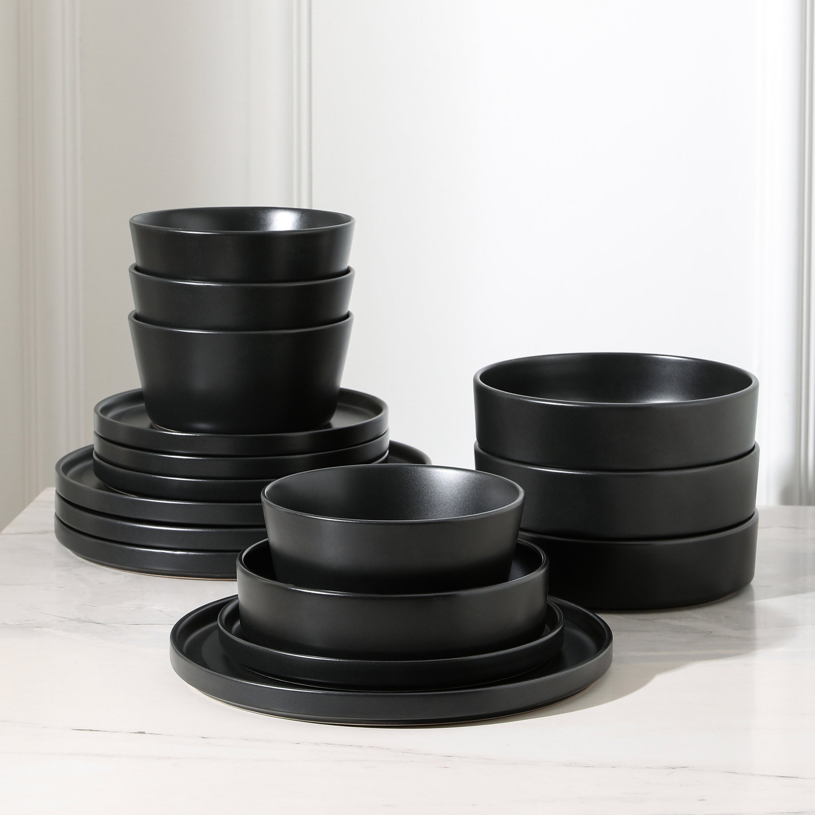 Celina Stoneware Dinnerware Set, Black, 16