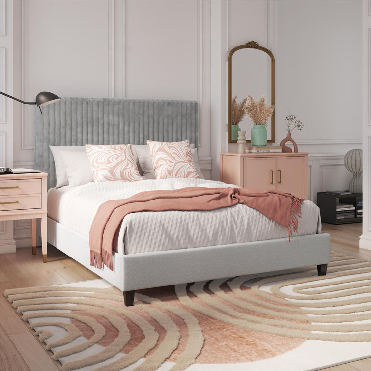 Platform Frame Bed with Adjustable Tufted Headboard
