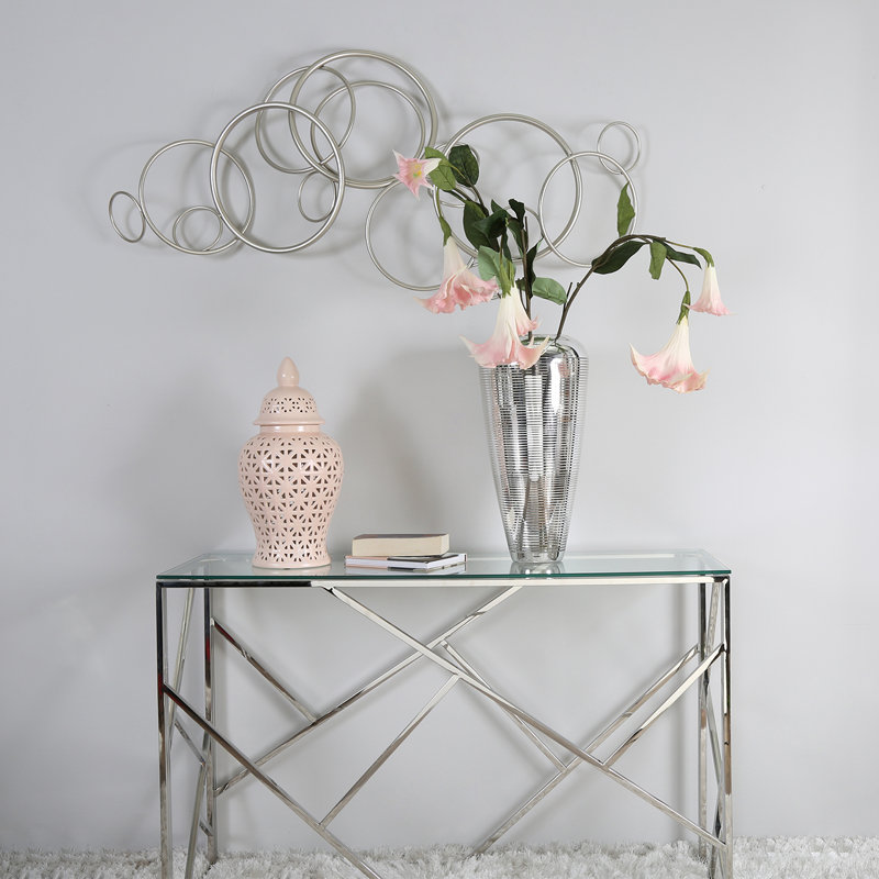 Arrangement, Pink