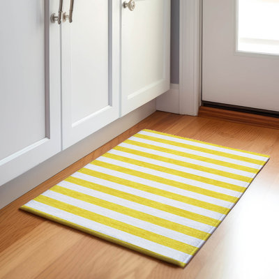 Premium Machine Washable Cerrito AMF528 Yellow Rug