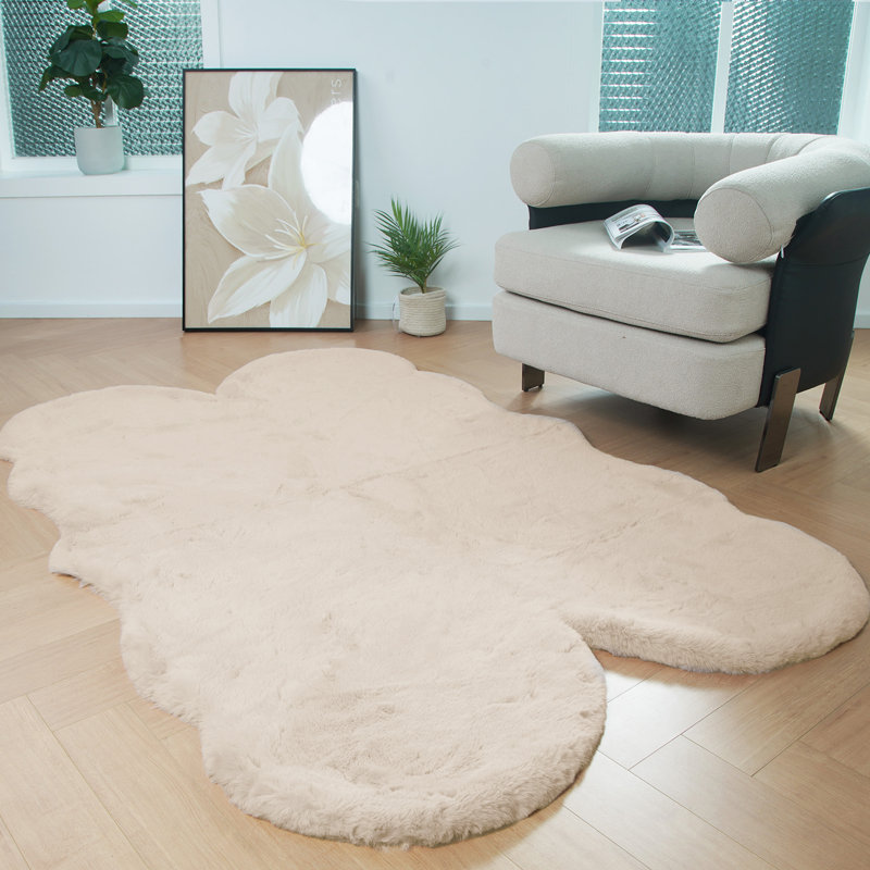 Tamarkus Indoor / Outdoor Rug,  Novelty 4' x 6'