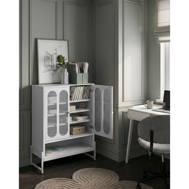 Blaykelee Sideboard, White