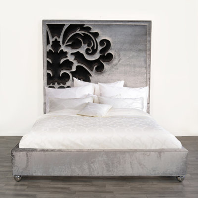 Belvedere Velvet Bed