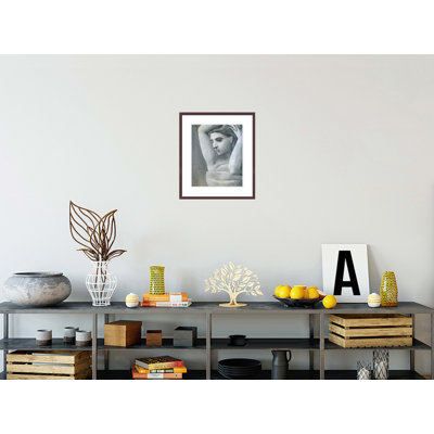 «Bust of a Woman Arms Raised Dinard Summer» par Pablo Picasso, impression giclée encadrée