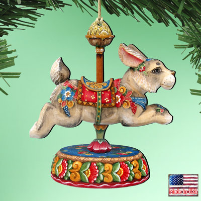 Ornement en bois en forme de lapin à carrousel