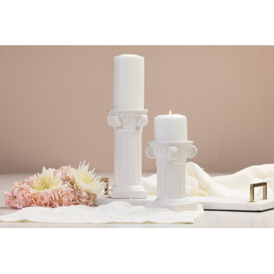 Ensemble de 2 porte-bougie pilier blanc avec côtés à volutes 6,2 po