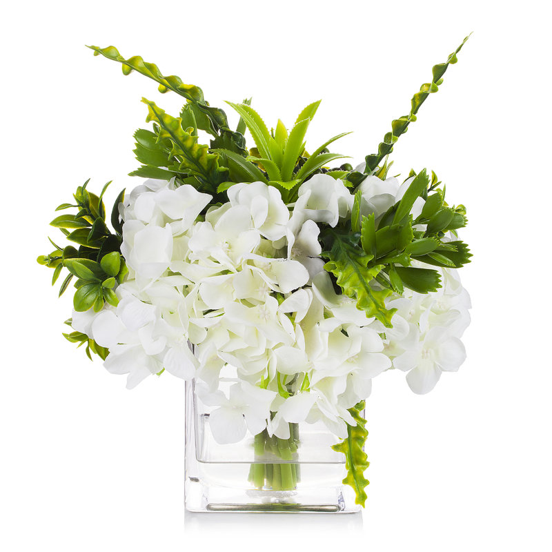 Fleur d'hortensia artificielle mélangée Ambleside dans un vase