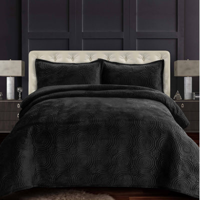Capri Velvet Quilt