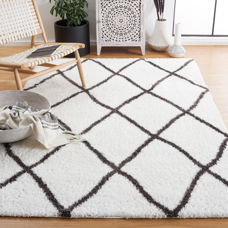 Natoshia Performance Geometric Rug, Rectangle 4'5" x 6'5"