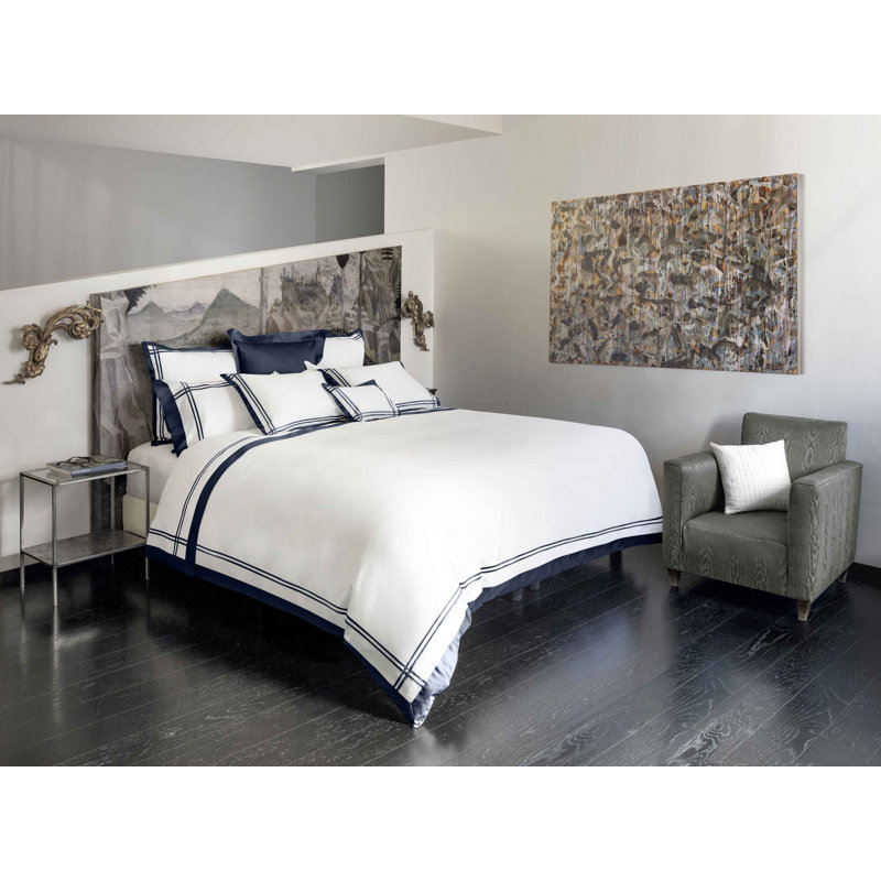 Sinfonia Percale Pillow Case, Standard Pillow Case, White/Dark Blue