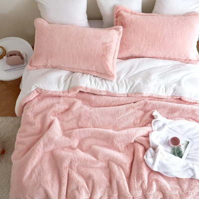Chunky Bunny Coma Inducer Faux Fur Oversized Comforter Set