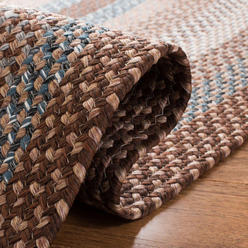 Striped Hand Woven Indoor / Outdoor Area Rug, Oval 183 X 244cm