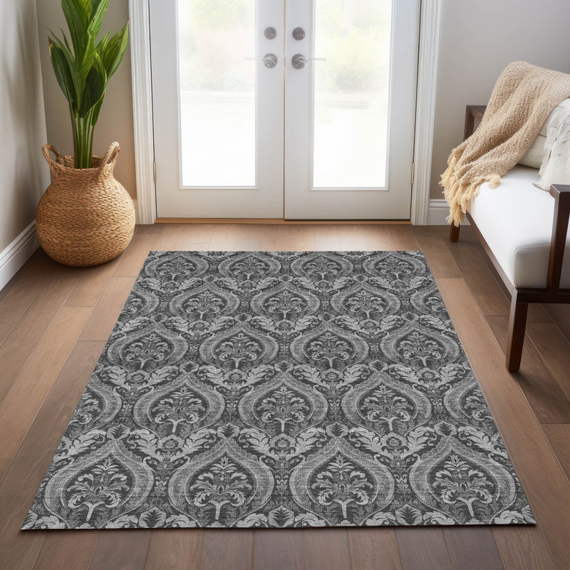 Floral Indoor / Outdoor Rug, Rectangle 2'6" x 3'10"