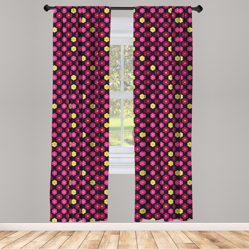Daisy Floral Semi-Sheer Rod Pocket Curtain Panels, 28" x 95"