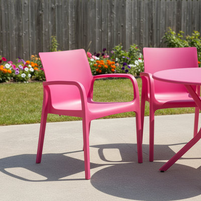 Ensemble de deux chaises de salle à manger d'extérieur en plastique Fuchsia