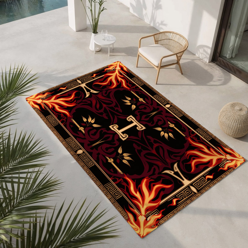 Golden Garland Indoor And Outdoor Area Rug, Rectangle 1'6" x 2'6"