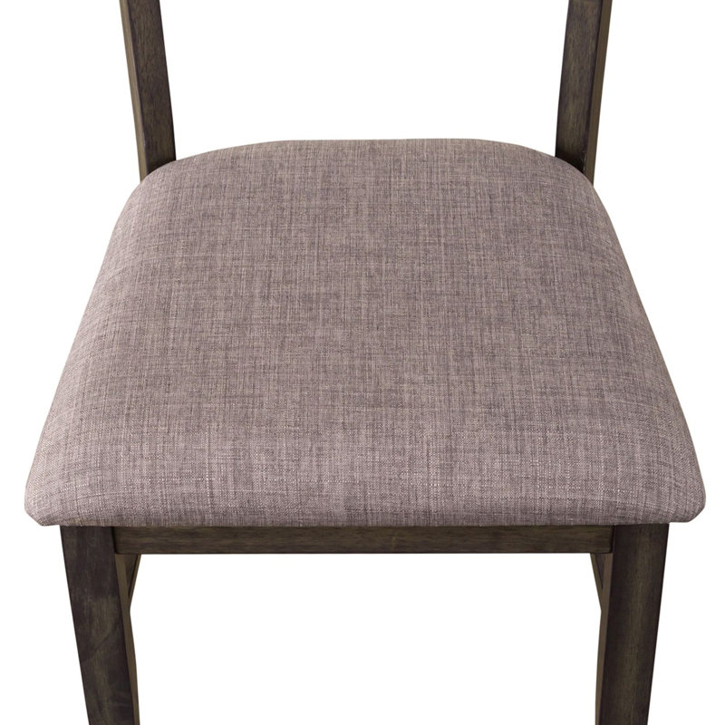 Chaise en bois Meruert Almeta
