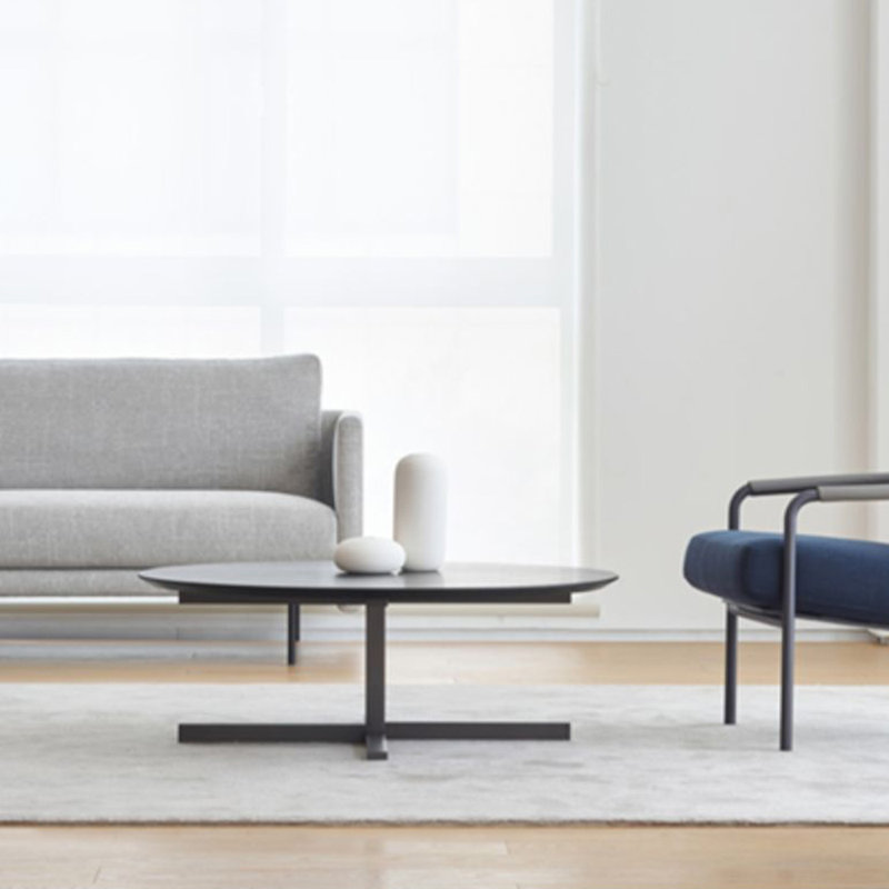 Modern simple round solid wood coffee table, 15.74" H x 39.37" L x 39.37" W