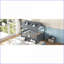 Structure de lit double en bois avec rangement, toit et amp; Échelle grise pour chambre à coucher-721974447-721974445