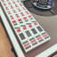 Mini table de Mahjong automatique automatique blanche avec un ensemble de tuiles magnétiques de 36 mm (banque d'alimentation non incluse)
