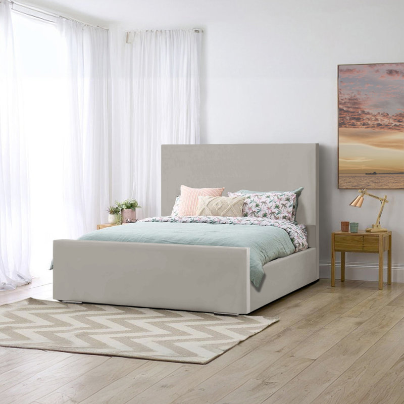 Prisila Upholstered Bed, Double (4'6), Silver