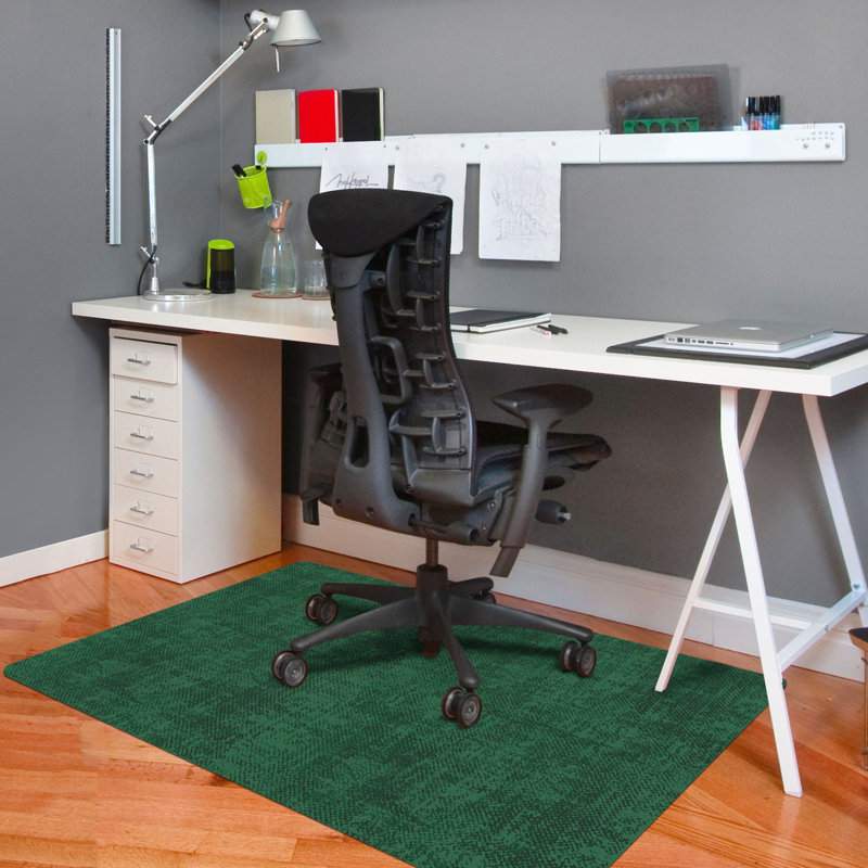 Tapis de chaise de bureau 9 à 5 In InTress 35 po x 47 po, Vert forêt