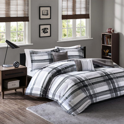 Full/Queen Plaid Comforter - Black And Grey Modern Bedding With Comforter, 2 Shams, Pillows Washable Quilt Machine