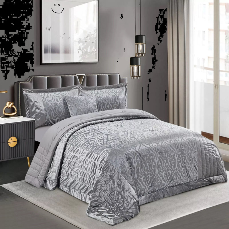 Wanship Polyester Bedspread with Pillow Shams Included, Silver, Super King Quilt + 2 Standard Shams