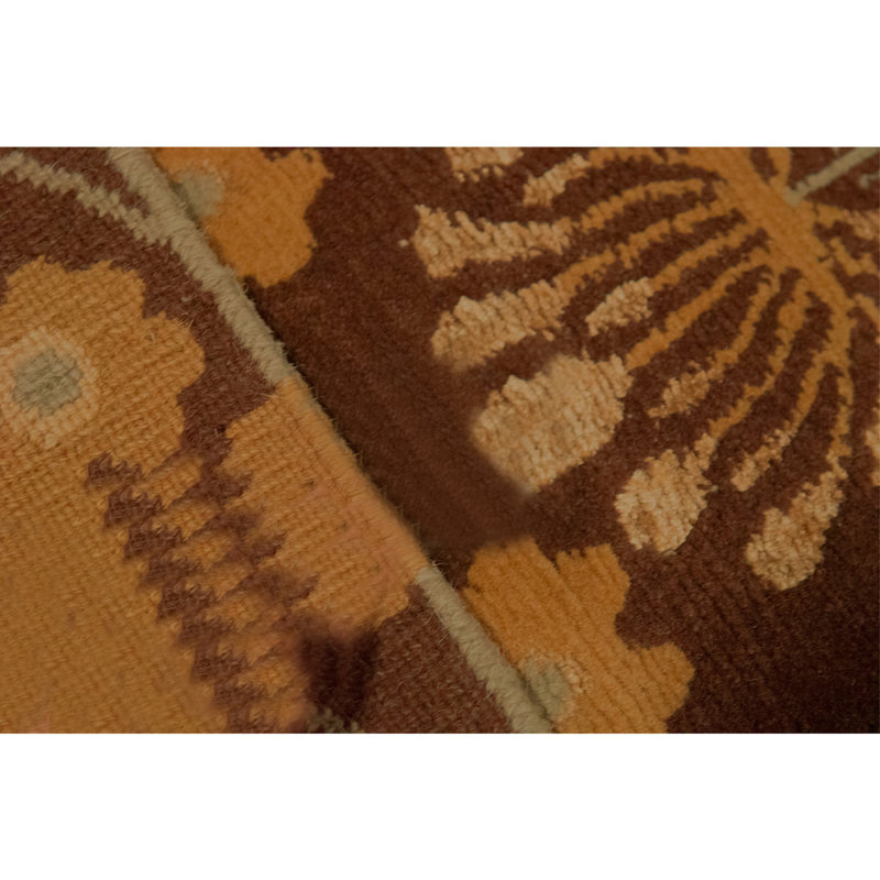 Tapis de couloir noué à la main