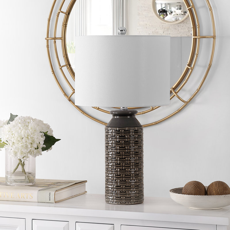 Navilas Ceramic Table Lamp
