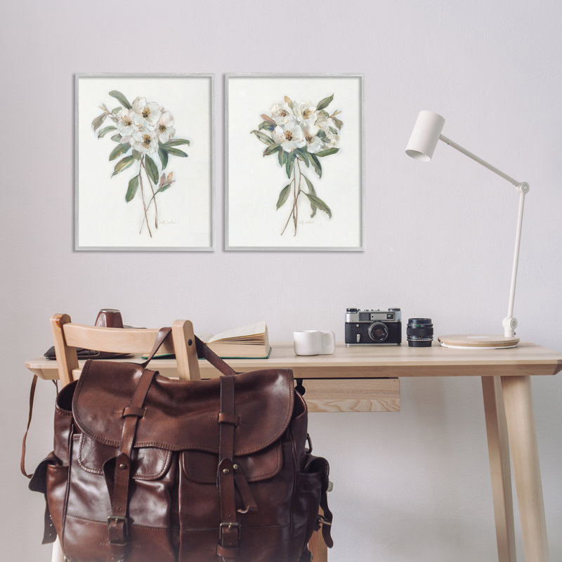 Ensemble de 2 giclées encadrées Wild Spring Flower Bundles, par Sally Swatland, H 20 po x l 16 po