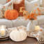 2 pièces de citrouilles artificielles de récolte d'automne en peluche citrouille, décoration d'Halloween pour centre de table de ferme (beige / orange)