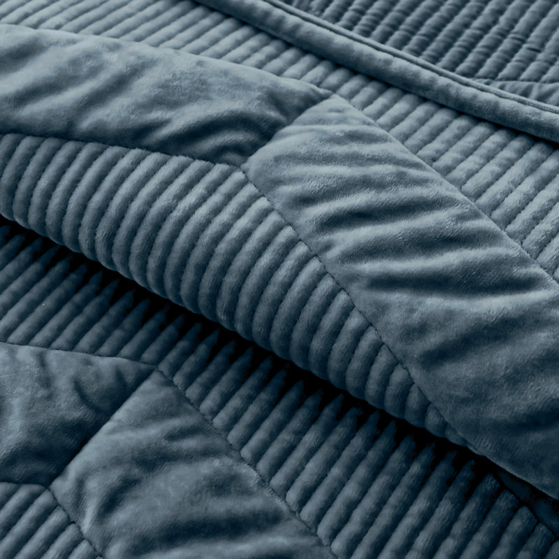 Wonderful Velvet & Flannel Quilt Set, Diamond Quilting Lightweight Comforter with Pillow Shams, Holiday Gift, Blue